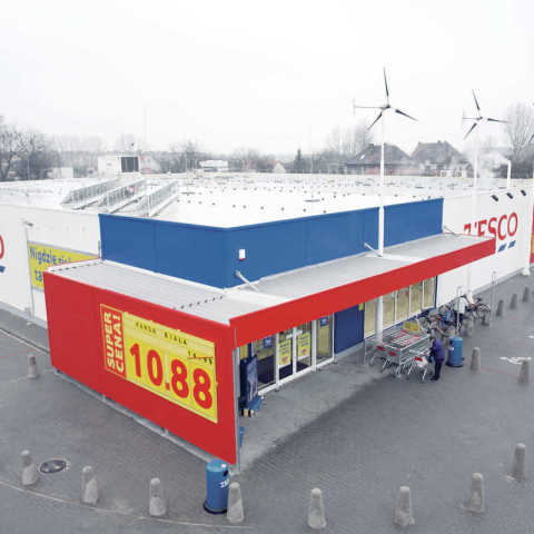 Tesco Supermarkt in Oppeln, Polen