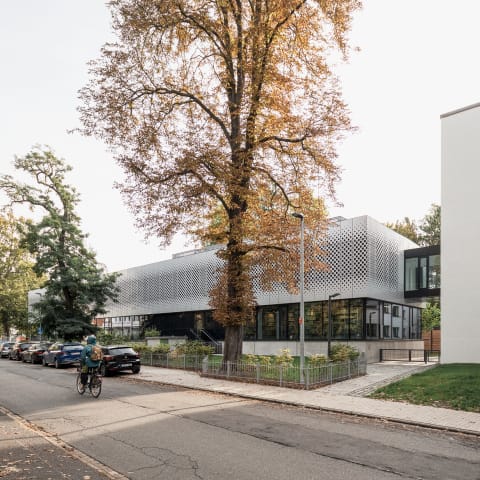 Alte Bücher, alte Mauern, neues Leben
