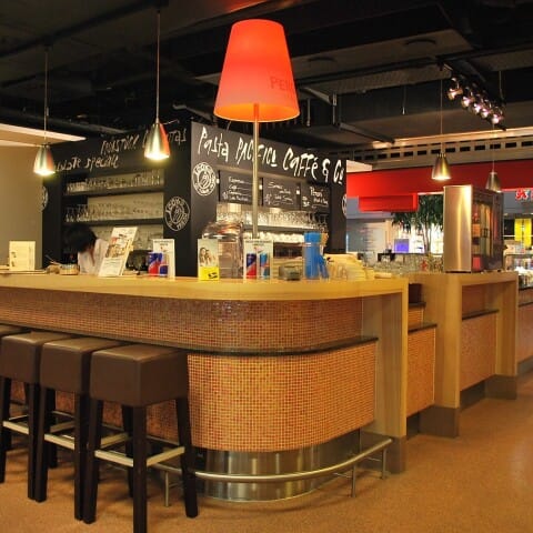 4 CANI Restaurant