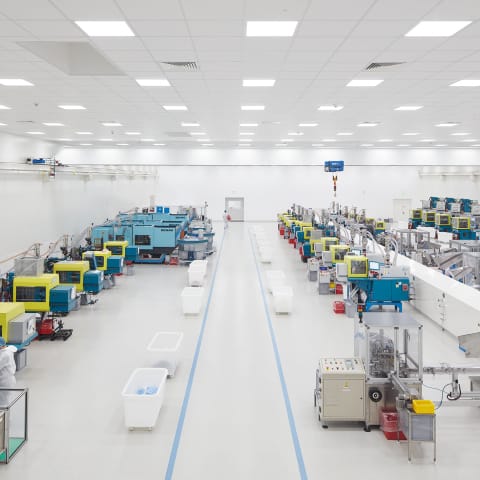KISICO Produktionshalle mit Reinräumen