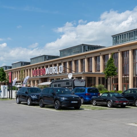 Sanierung Lokhalle als Ausstellungsraum/Motorworld München