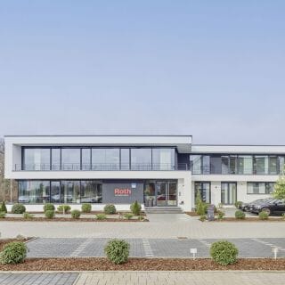 Neuen Verwaltungsgebäude der Roth GmbH