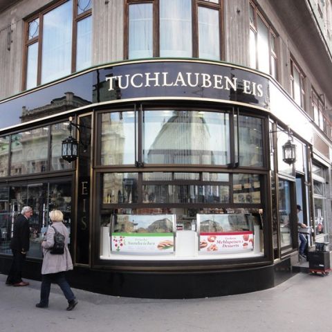 Tuchlaubeneis, Wien