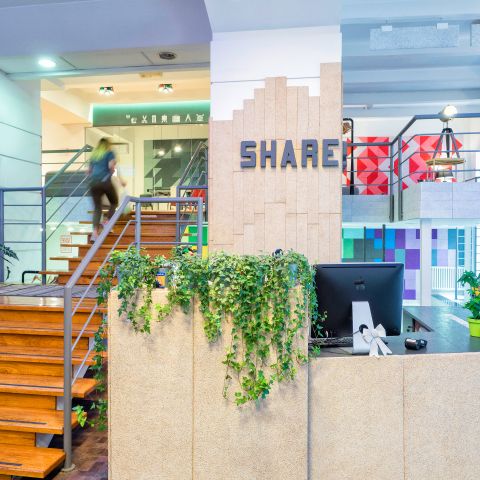 Share Square, Belgrad