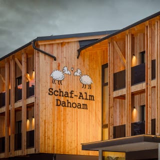 Schaf-Alm „Dahoam“