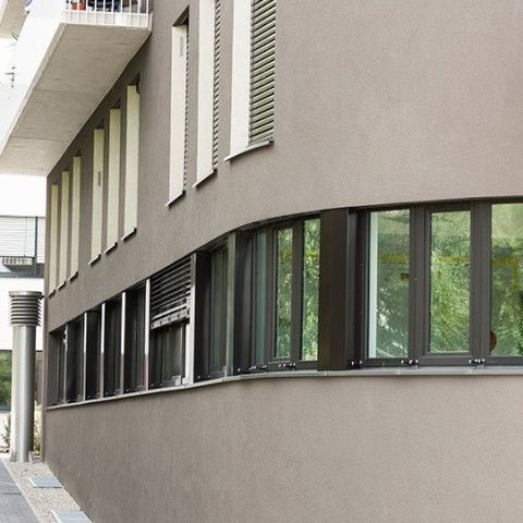 Wohnhaus- und Geschäftshaus 