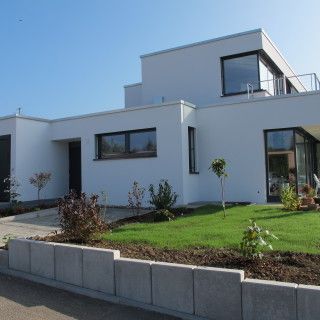 Einfamilienhaus mit Garage