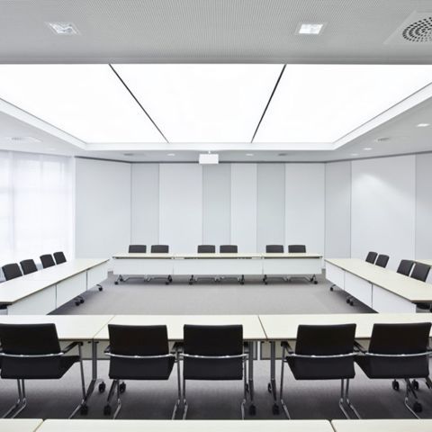 Sitzungssaal + Information Landratsamt Heilbronn