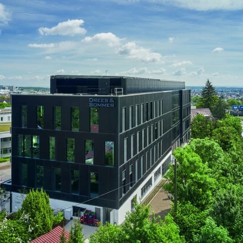 OWP12 – ein grünes Powerpaket mit BIPV