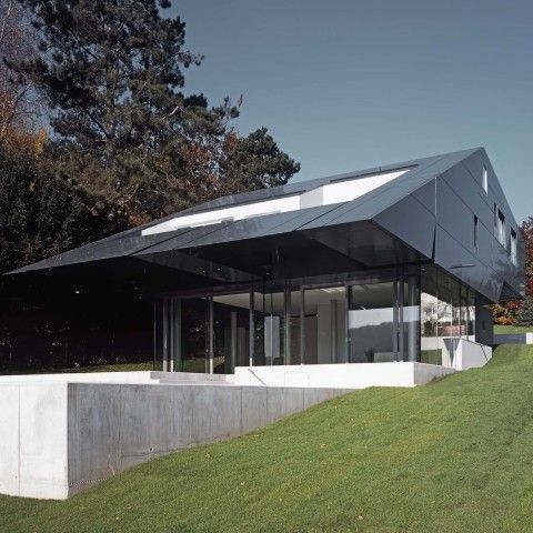 Haus F