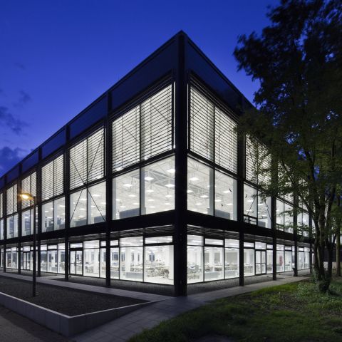 Von der Mensa zum Lernhaus - Kernsanierung BlueBoxBochum