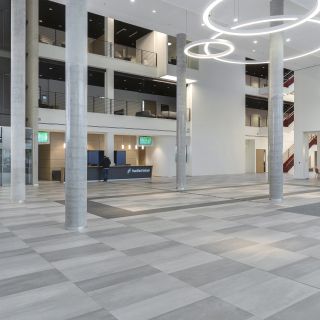 Frankfurt School of Finance & Management
