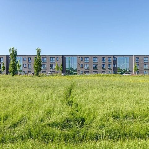 Mehrfamilienhaus