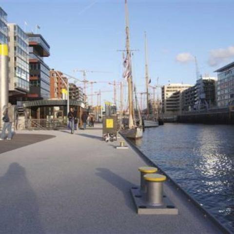 Betonpontons Sandtorhafen, Hamburg