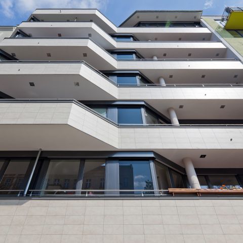 Keramikfassade Prenzlauer Berg, Berlin