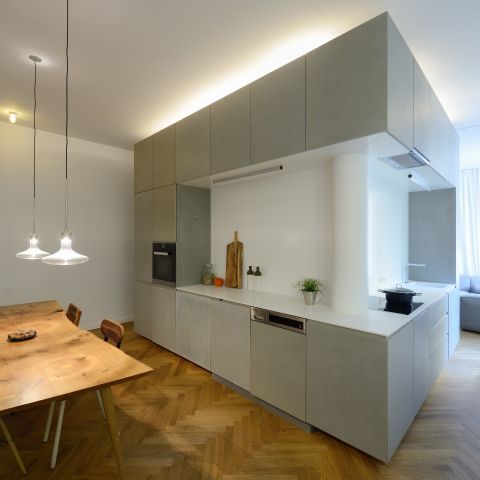 ONE ROOM - ONE BOX