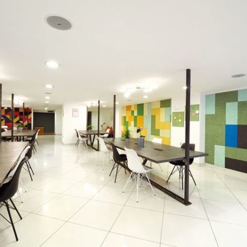 Coworking-Café 'Share Square'