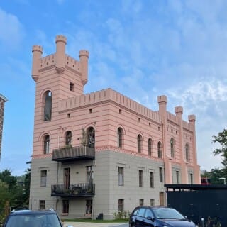 Kaiservilla - Denkmal mit 10 Wohneinheiten