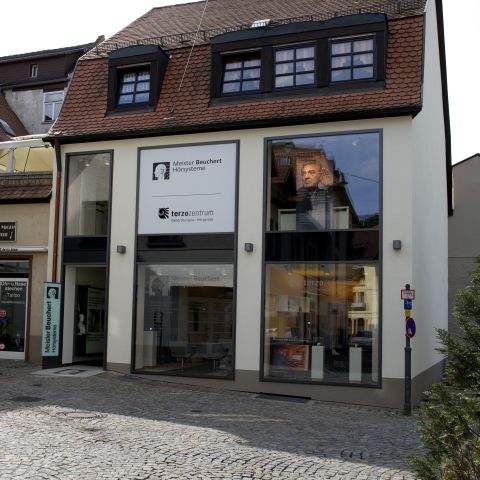 Umbau und Erweiterung der Verkaufsräume Meister Beuchert Hörsysteme in Mosbach