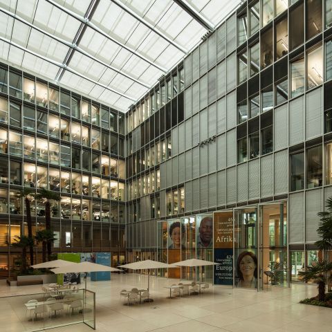 Bürogebäude der DEG, Köln