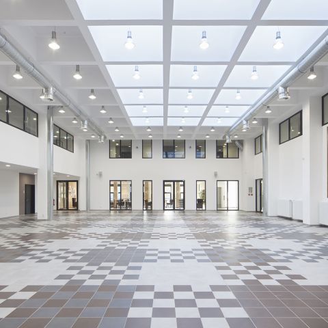 Ada-und-Theodor-Lessing Volkshochschule