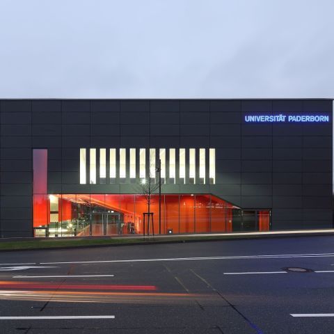Hörsaal- und Seminargebäude der Uni Paderborn