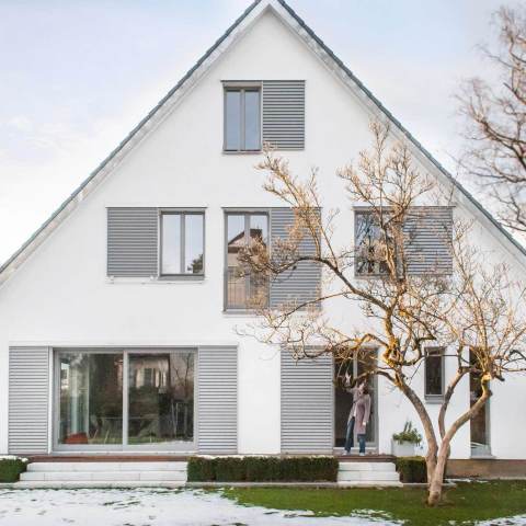 GRÄFELFING MEHRFAMILIENHAUS