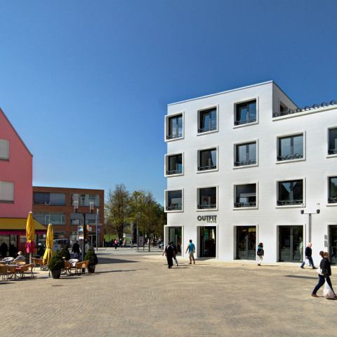 Geschäftshaus am Löwenplatz