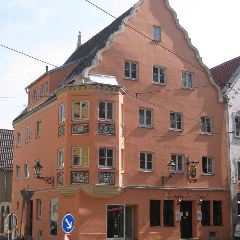 Am Pfärrle 2 + 4, Augsburg
