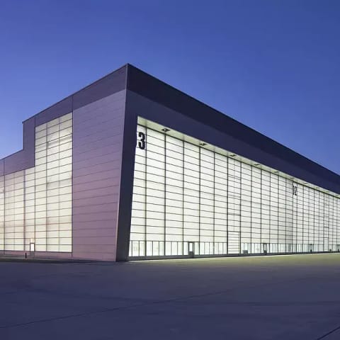 Flugplatz Wunstorf - fünf neue Hangars
