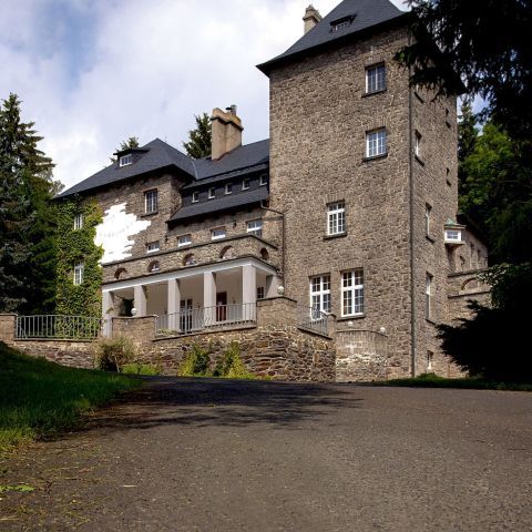 Hotel- und Restaurantgebäude Vetrov