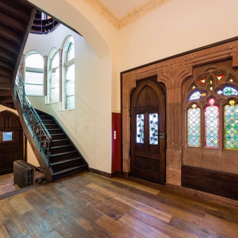 Villa S.