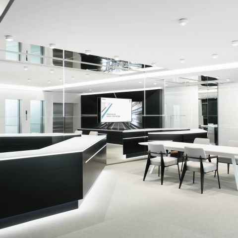 Schmitt + Sohn Aufzüge - Showroom Forum Produkt