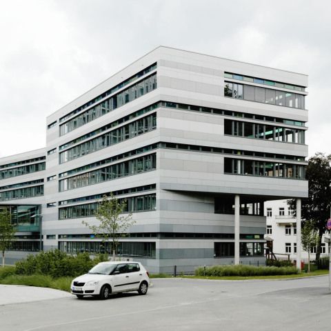 Bürohaus und Sendestudio Südwestrundfunk