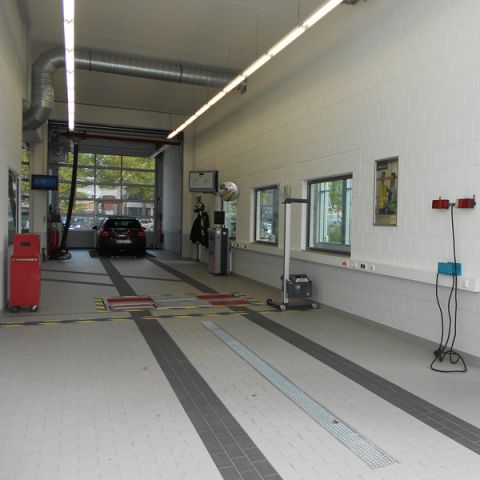 DEKRA Niederlassung, Dessau