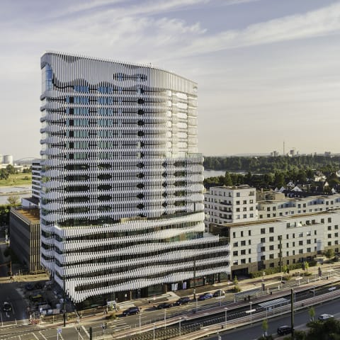RKM740 Tower