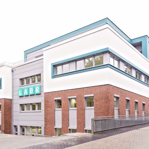 Erweiterungsbau des Labors LADR