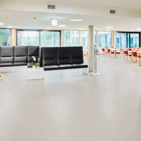 Betreuungs- und Altersmedizinische Zentrum (AZW), Weinheim