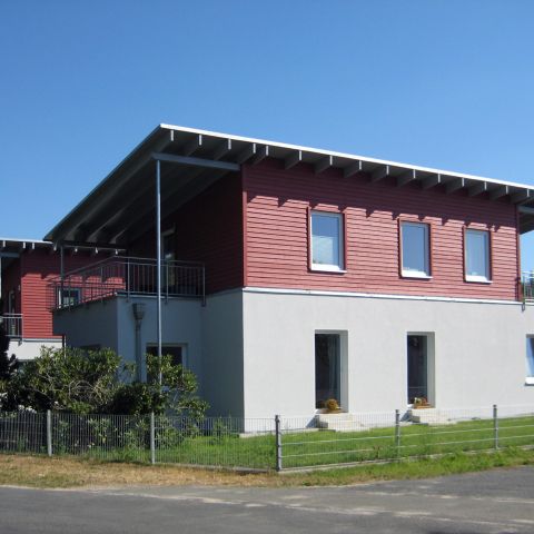 Umbau zu einem Wohn- und Bürohaus