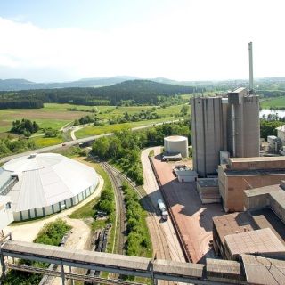 Daikin Kaltwassersatz im Zementwerk Holcim