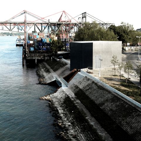 Hochwasserpumpwerk mit Auslassbauwerk und Wehranlage, Mainz