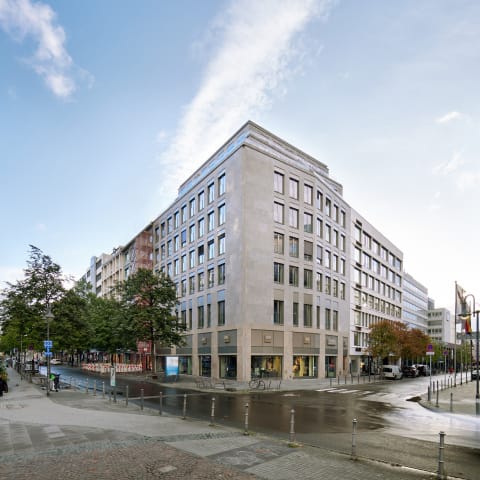 Revitalisierung und Aufstockung Bethmannstraße 58