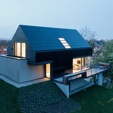 Wohnhaus mit aktiver und passiver Solarenergie