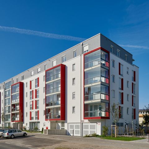 Fassadengestaltung mit Schallschutz-Erkern