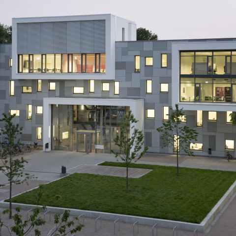 Lern- und Studiengebäude