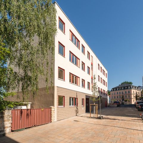 Mehrfamilienhaus Kiefernstraße 19