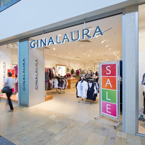 Geschäftseingang für Gina-Laura im Roland-Center
