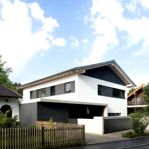 Haus Wiedemann - Bauhaus trifft Voralpen