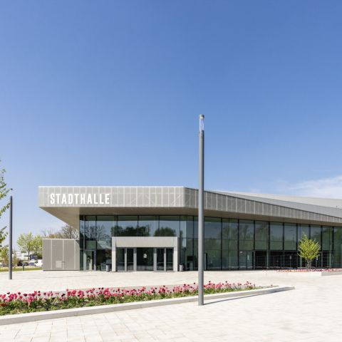 Markant und multifunktional  - Neubau einer Veranstaltungshalle