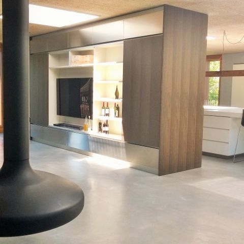 Komplettausstattung eines Lofts - Küche, Wohnen, Schlafen, Arbeiten und Bad